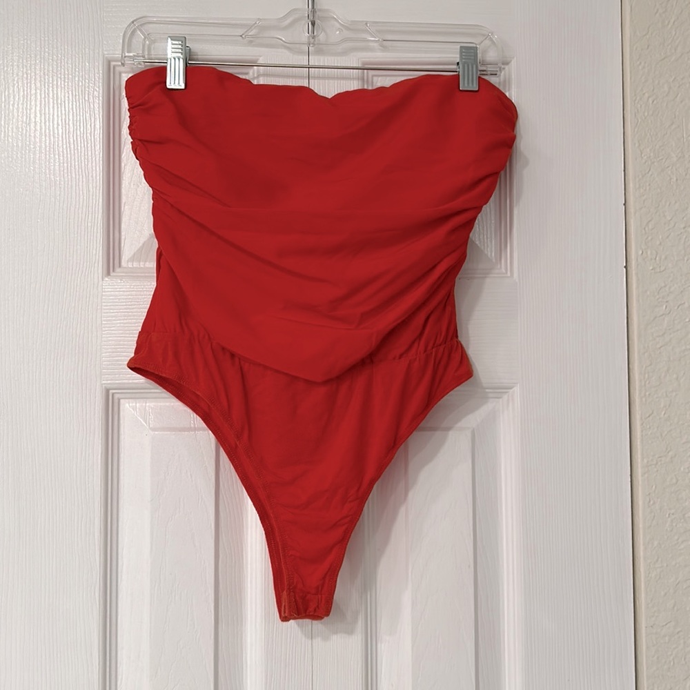 Lulus tube top bodysuit new with tag